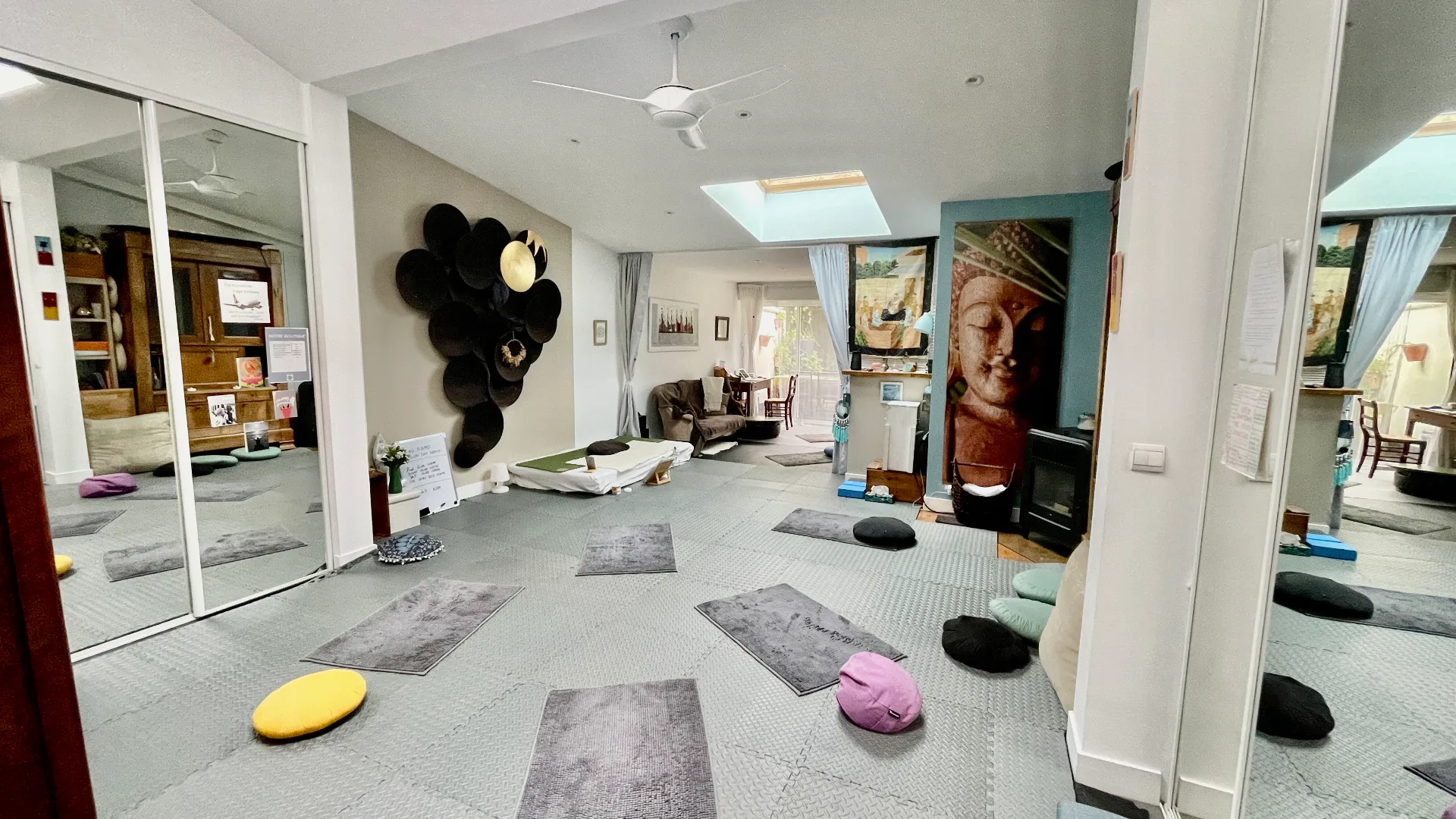 Photo de Yoga Villa