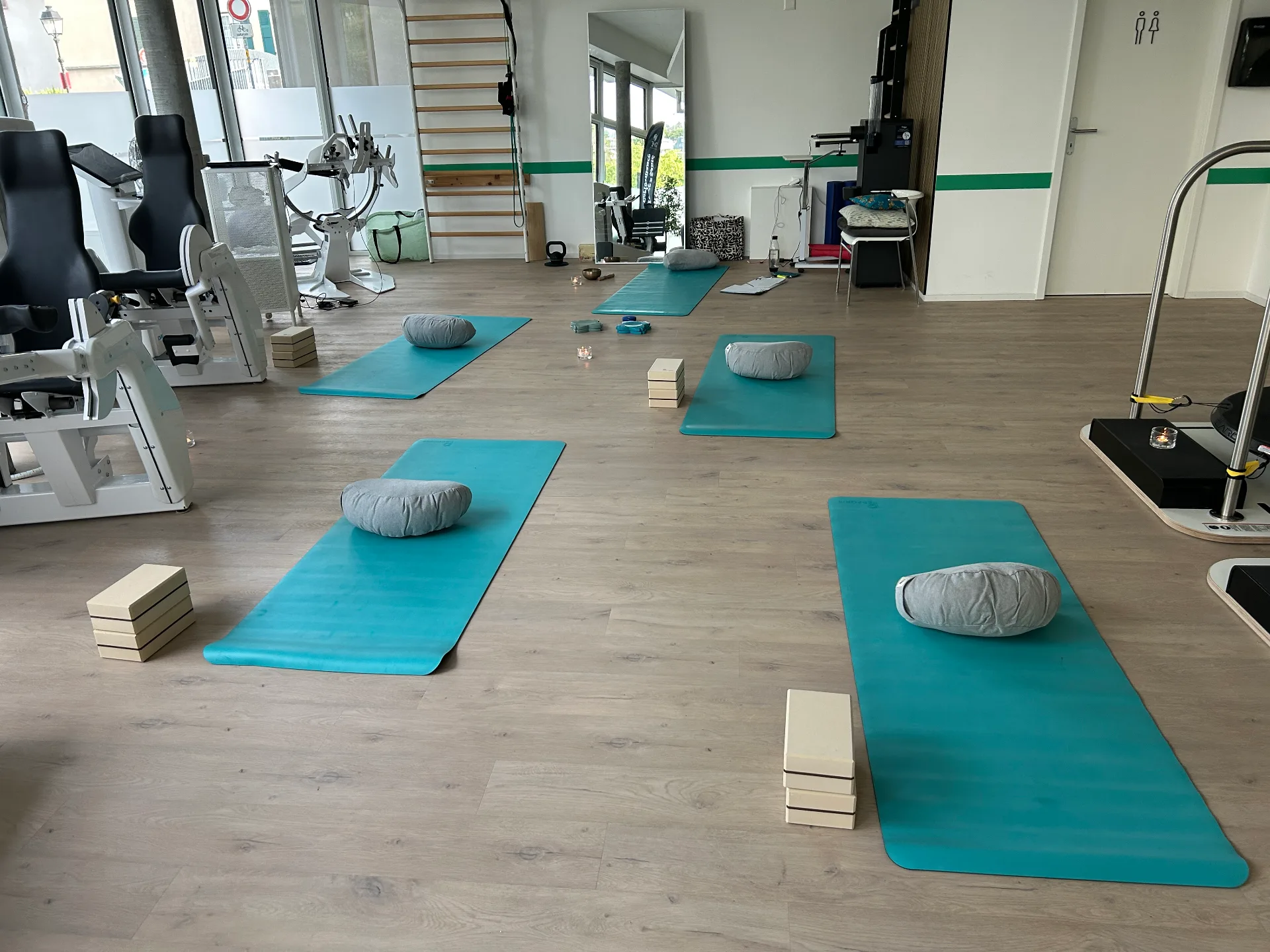 Photo de couverture de Penates Art & Yoga - Marie-Virginie Esch