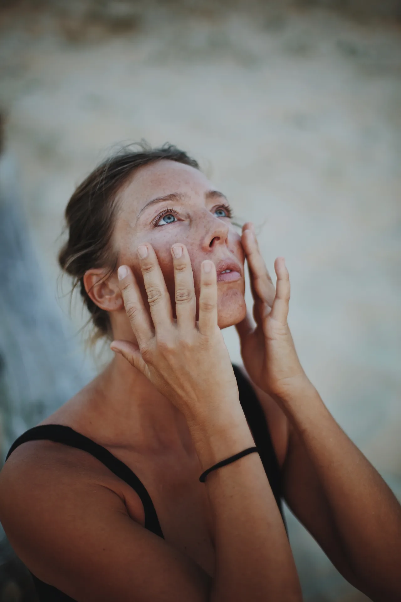 Portrait de Face Yoga Vole