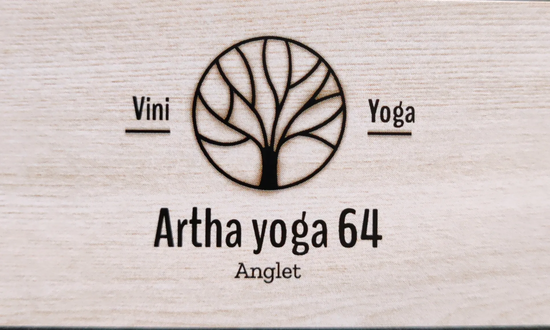 Photo de couverture de artha yoga 64